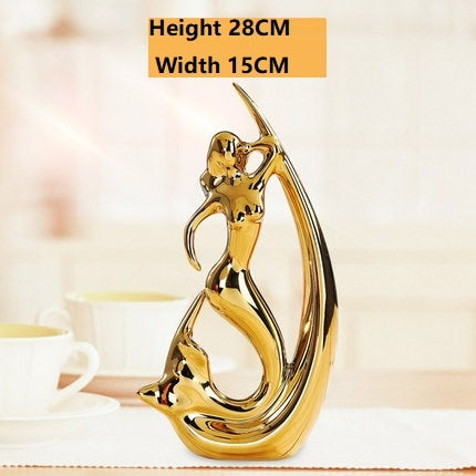 European Creative Ceramics Ornament Home Decoration Crafts TV Cabinet Office Statues Accessories Wedding Gift Figurines