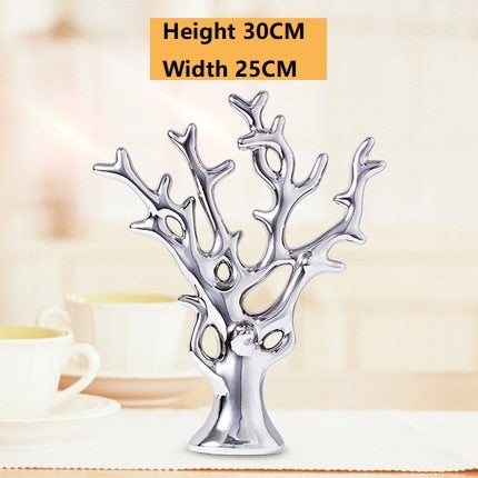 European Creative Ceramics Ornament Home Decoration Crafts TV Cabinet Office Statues Accessories Wedding Gift Figurines